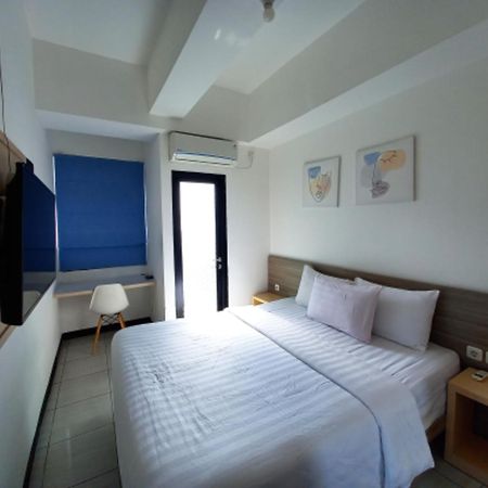 Cordova Suites Semarang Exterior foto