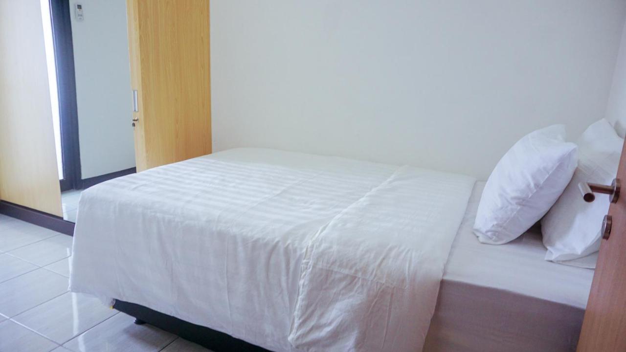 Cordova Suites Semarang Exterior foto