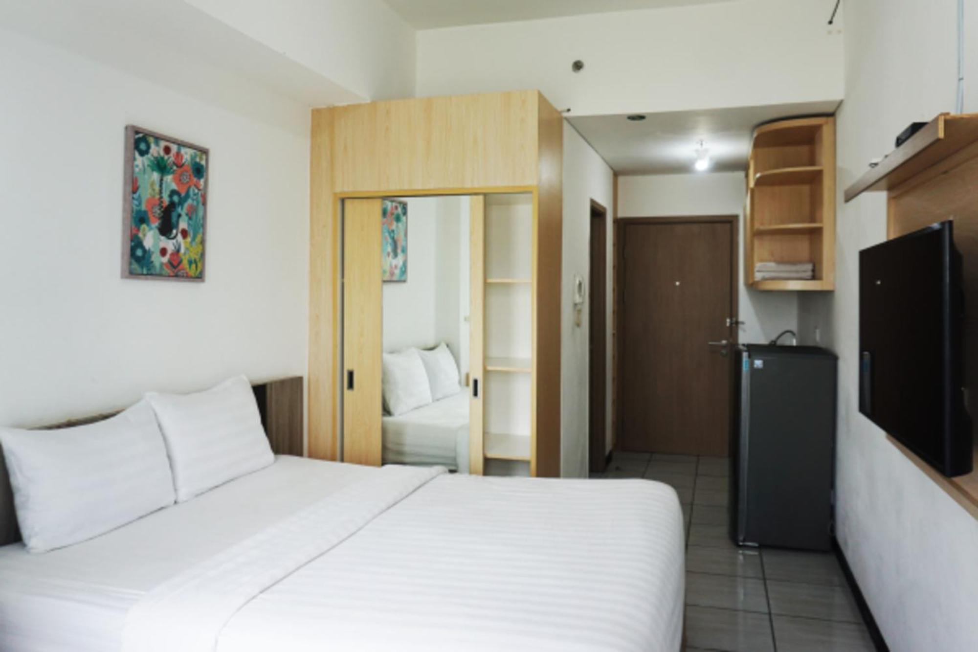Cordova Suites Semarang Exterior foto